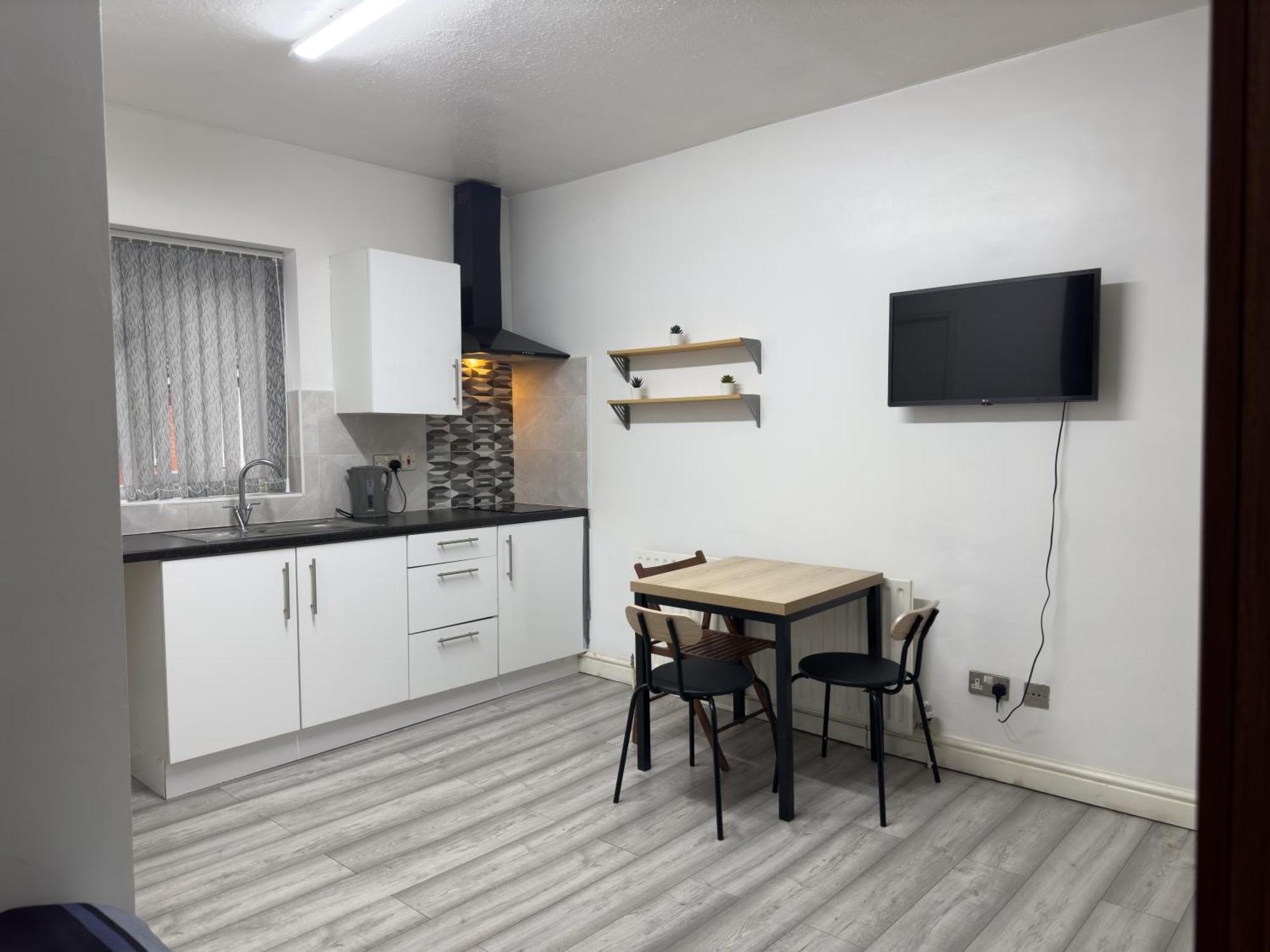 Hills View Apartments Манчестер Экстерьер фото