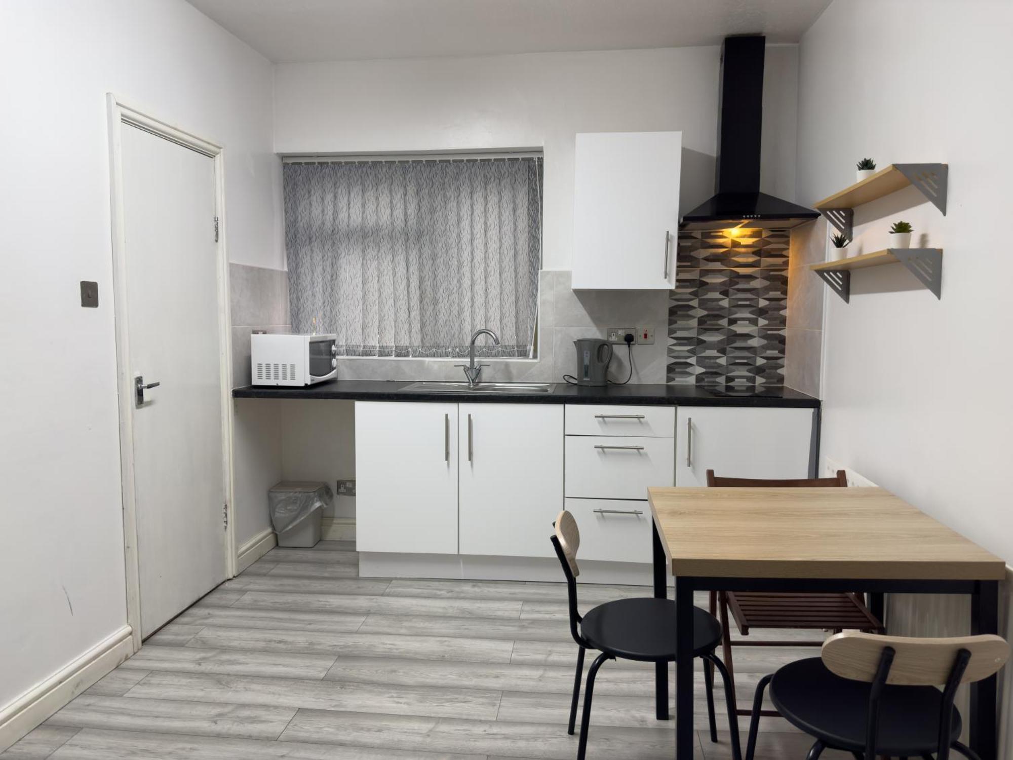 Hills View Apartments Манчестер Экстерьер фото